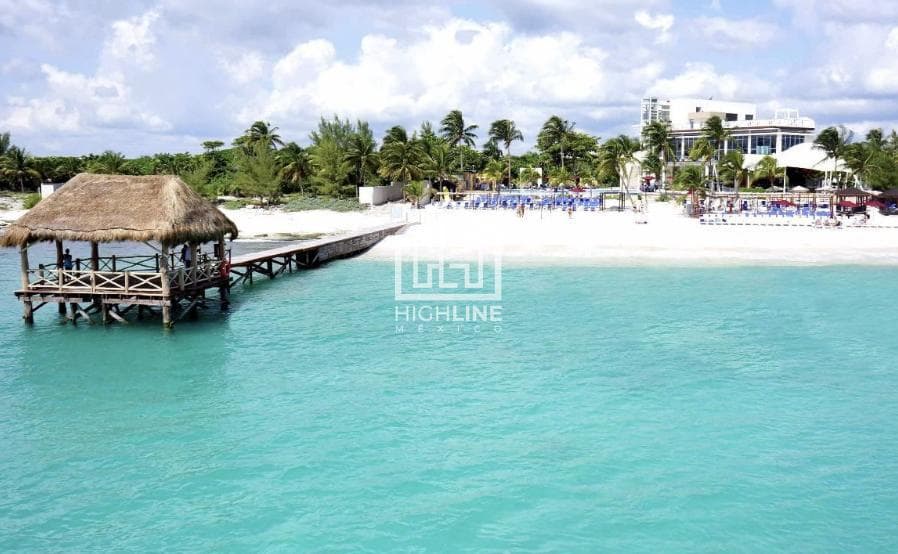 DEPARTAMENTO 1 RECAMARA/ PLAYA DEL CARMEN/ PREVENTA /AMUEBLADO/6 MINUTOS DEL MAR.