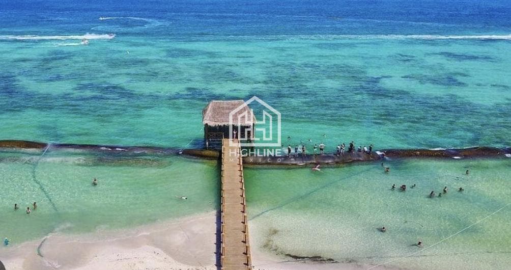 DEPARTAMENTO 1 RECAMARA/ PLAYA DEL CARMEN/ PREVENTA /AMUEBLADO/6 MINUTOS DEL MAR.