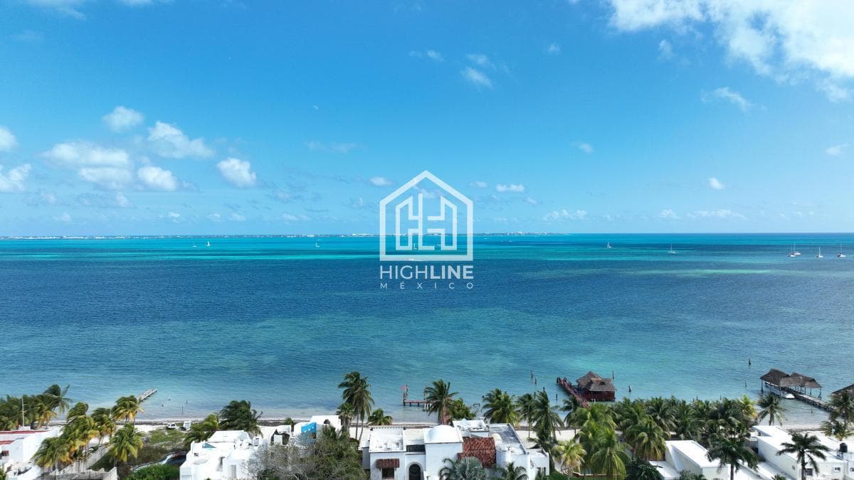 Departamento en venta de 3 habitaciones en Costa Mujeres cerca de la playa | Vista al mar y alberca