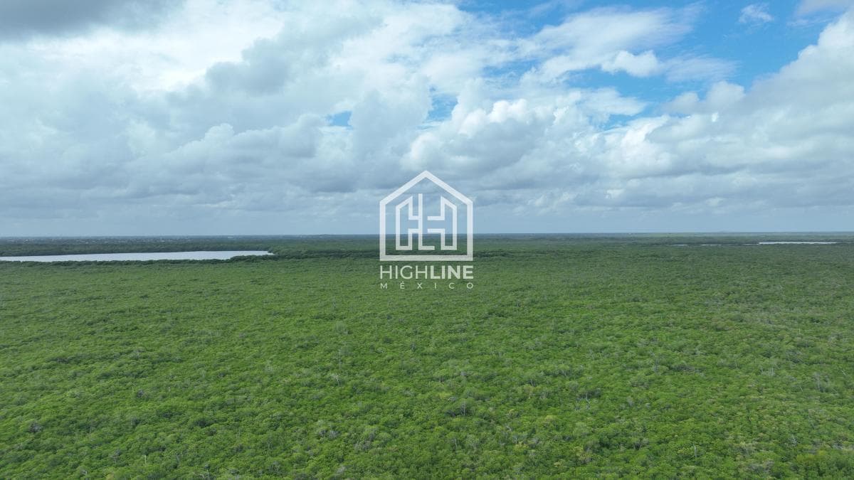 Departamento en venta de 3 habitaciones en Costa Mujeres cerca de la playa | Vista al mar y alberca