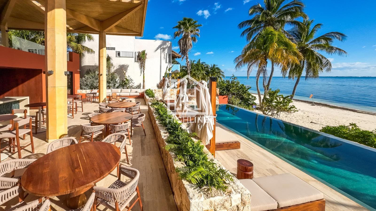3-Bedroom Condo for Sale in Costa Mujeres Near the Beach | Ocean View and Pool