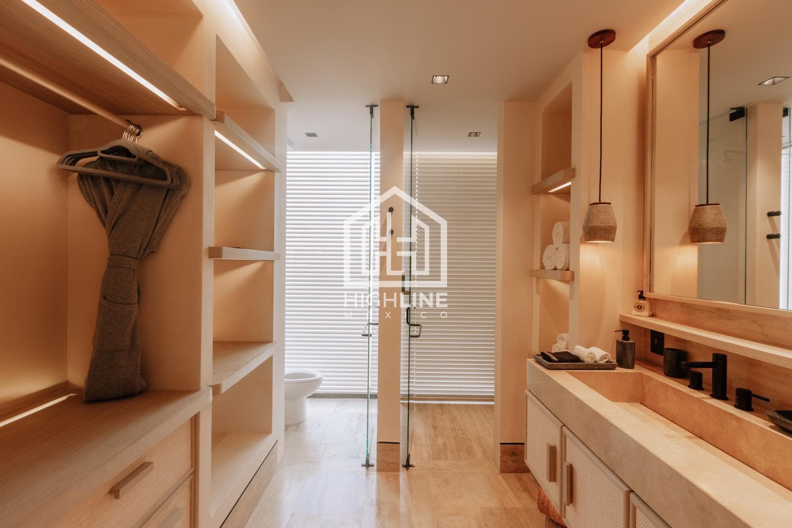 Pent-Garden en venta de 6 habitaciones en Playa del Carmen con vista al mar | Alberca y Beach Club