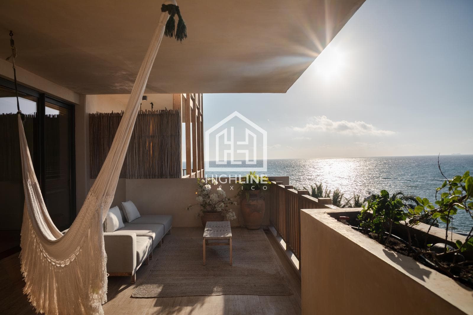Pent-Garden en venta de 6 habitaciones en Playa del Carmen con vista al mar | Alberca y Beach Club