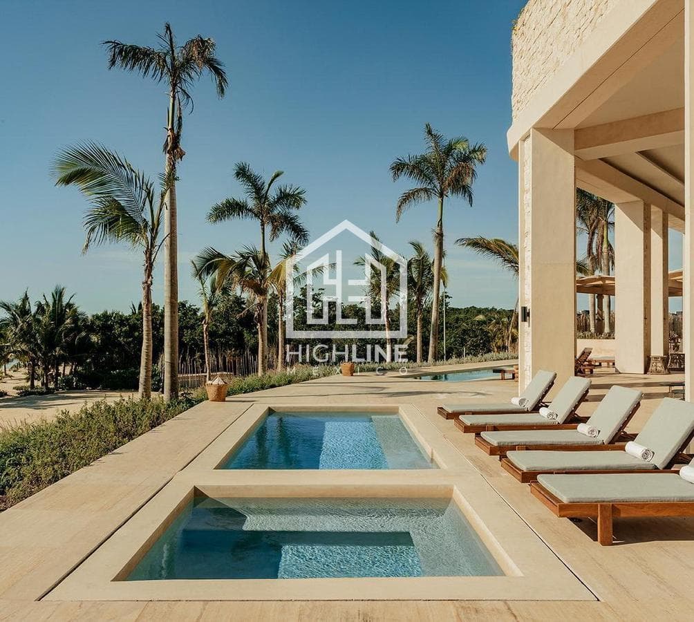 Pent-Garden en venta de 6 habitaciones en Playa del Carmen con vista al mar | Alberca y Beach Club