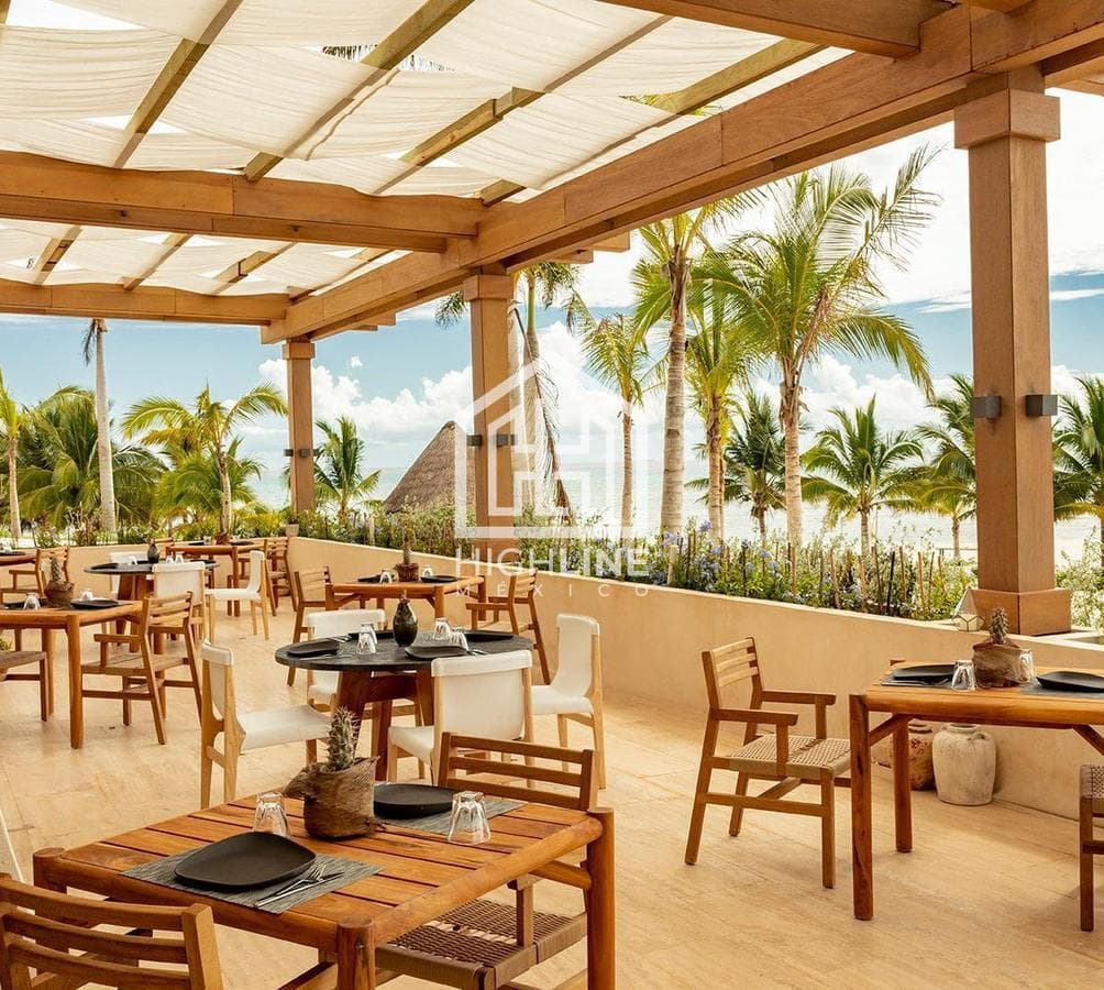 Pent-Garden en venta de 6 habitaciones en Playa del Carmen con vista al mar | Alberca y Beach Club