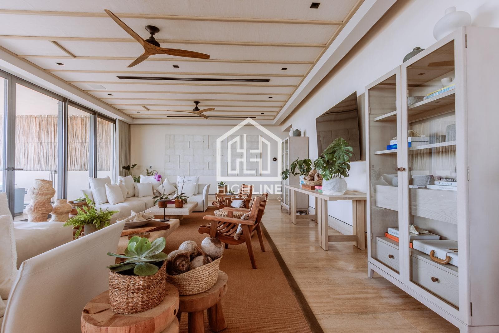 Pent-Garden en venta de 6 habitaciones en Playa del Carmen con vista al mar | Alberca y Beach Club