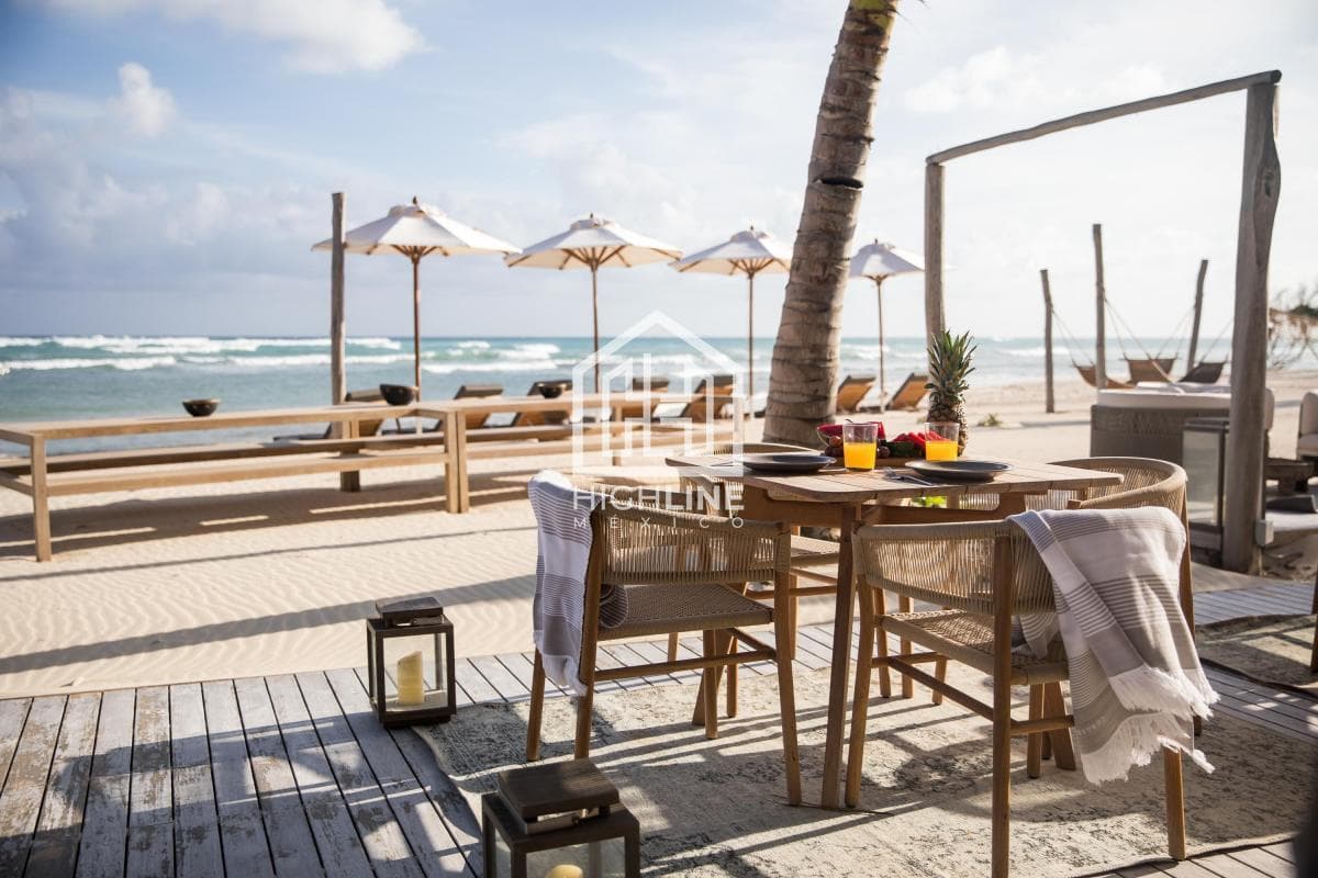 Pent-Garden en venta de 6 habitaciones en Playa del Carmen con vista al mar | Alberca y Beach Club