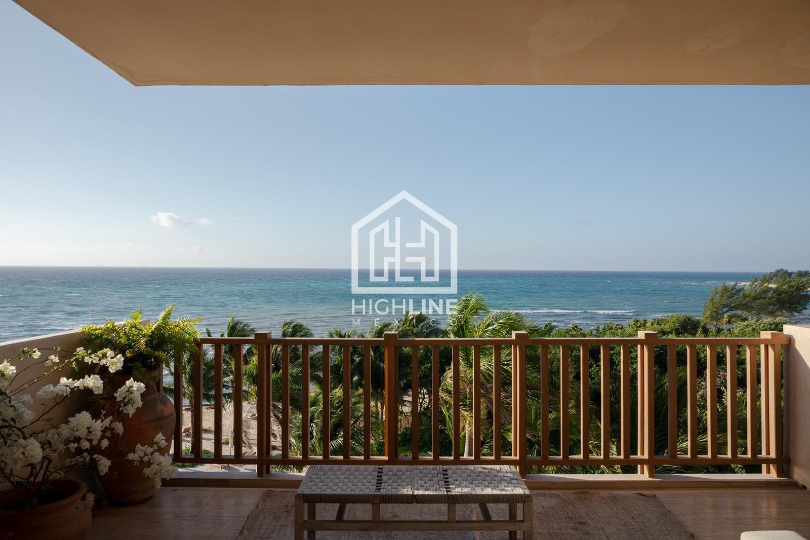 Pent-Garden en venta de 6 habitaciones en Playa del Carmen con vista al mar | Alberca y Beach Club