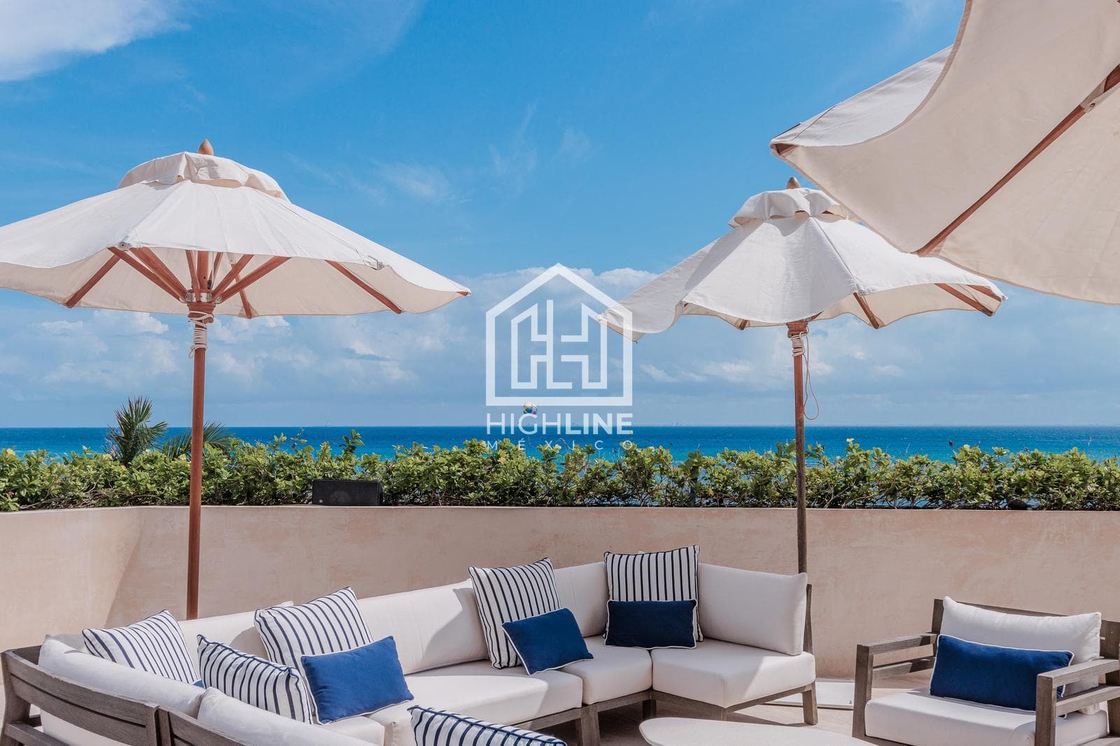 Pent-Garden en venta de 6 habitaciones en Playa del Carmen con vista al mar | Alberca y Beach Club