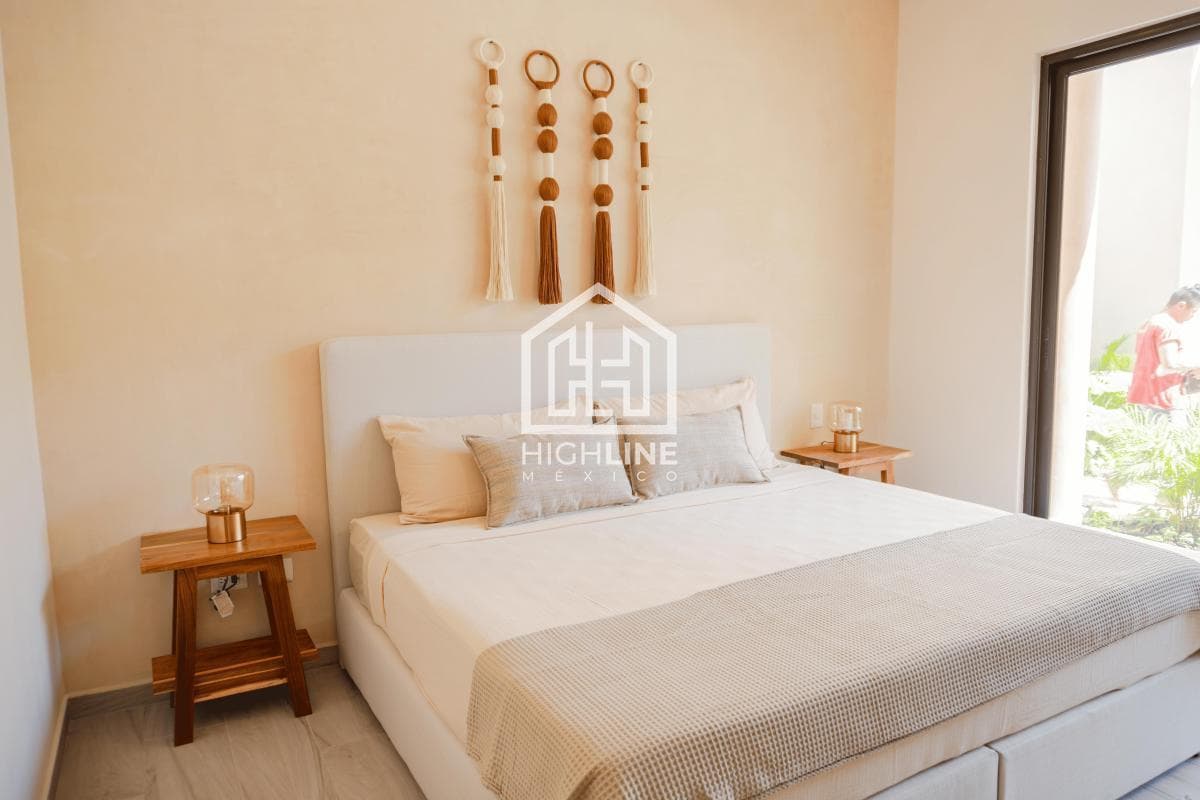 Estudio en venta de entrega inmediata en el centro de Tulum a metros de la playa | Alberca y Gym
