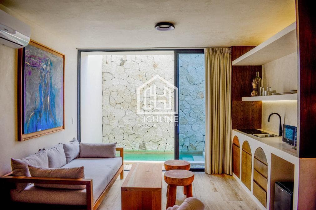 Estudio en venta en La Veleta, Tulum, a pocos metros de la playa | Alberca y restaurante