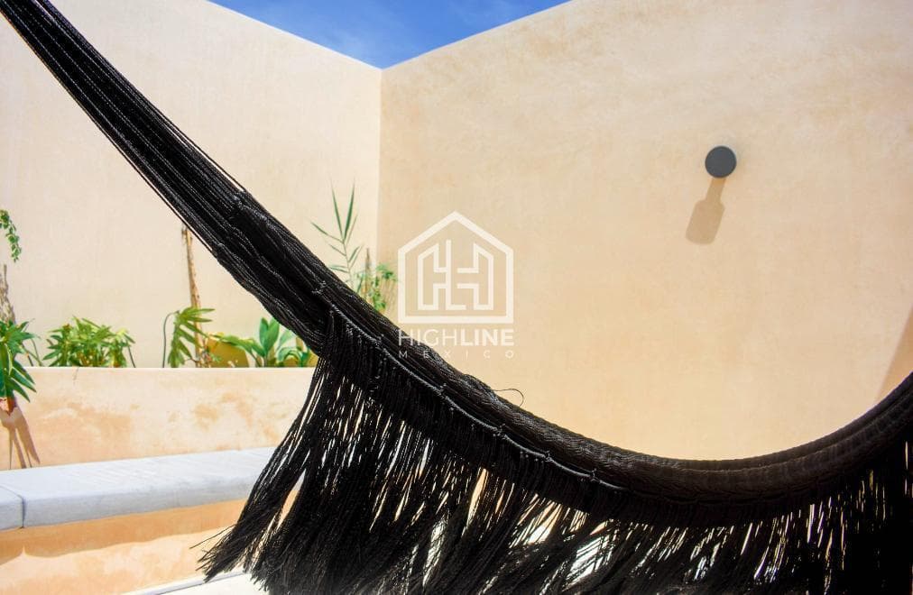 Estudio en venta en La Veleta, Tulum, a pocos metros de la playa | Alberca y restaurante