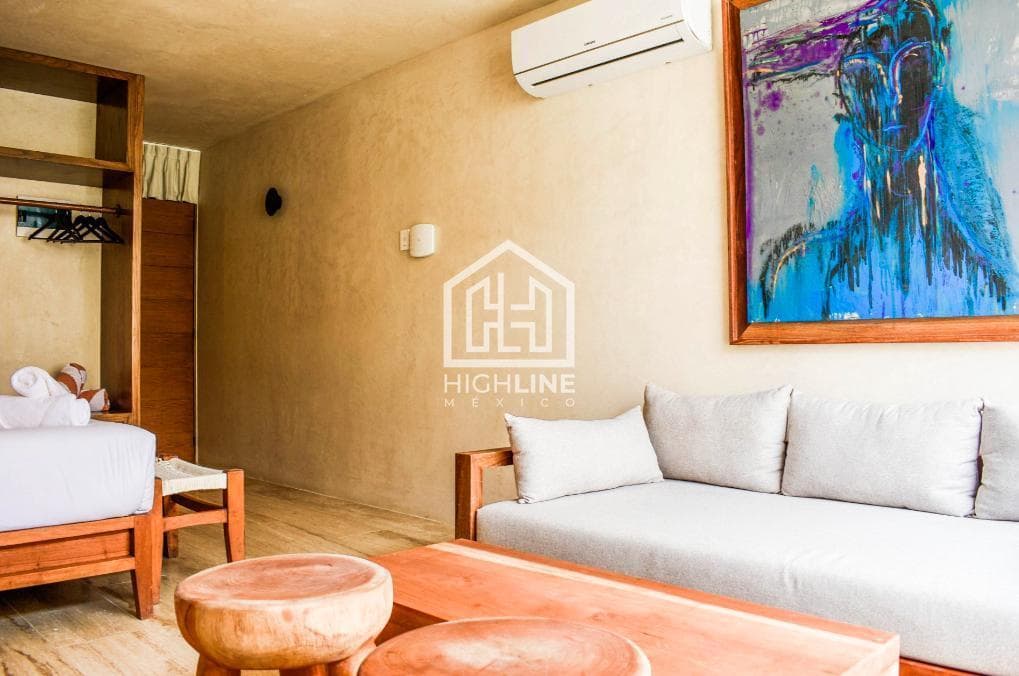 Estudio en venta en La Veleta, Tulum, a pocos metros de la playa | Alberca y restaurante