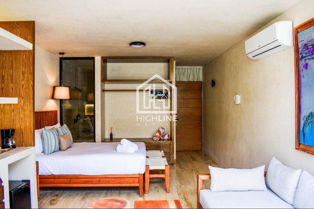 Estudio en venta en La Veleta, Tulum, a pocos metros de la playa | Alberca y restaurante