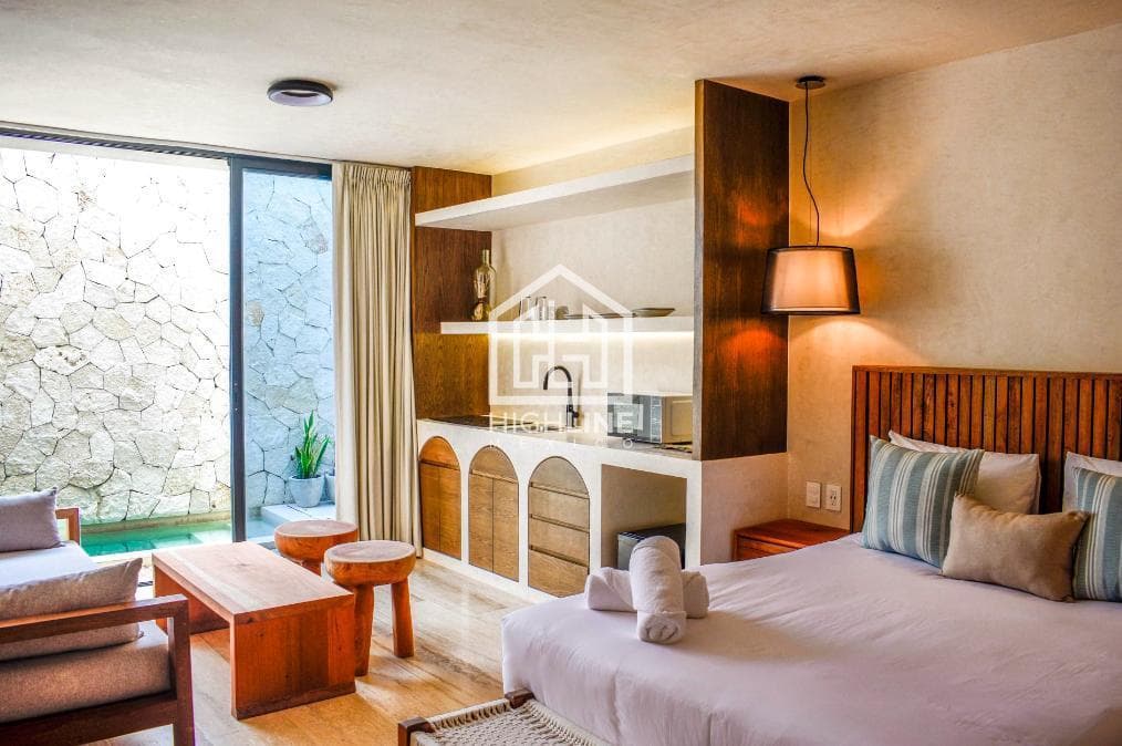 Estudio en venta en La Veleta, Tulum, a pocos metros de la playa | Alberca y restaurante