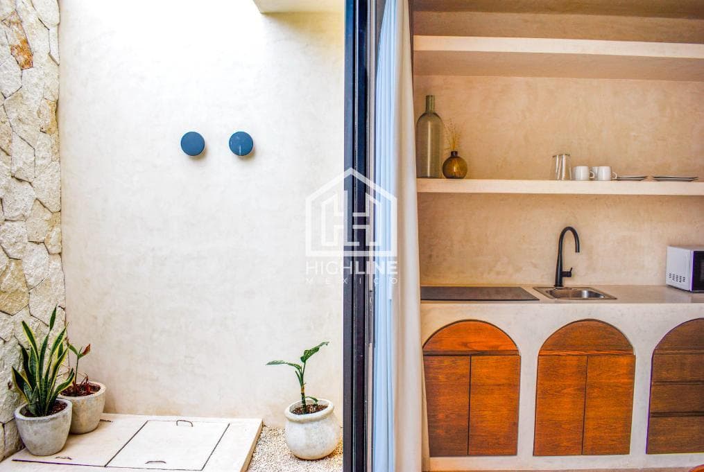 Estudio en venta en La Veleta, Tulum, a pocos metros de la playa | Alberca y restaurante