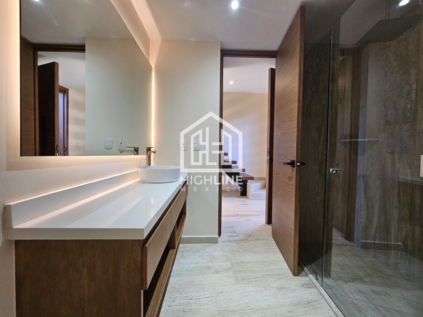 Departamento tipo loft en venta de 1 habitación en Tulum, a pocos metros de la playa | Alberca y gym