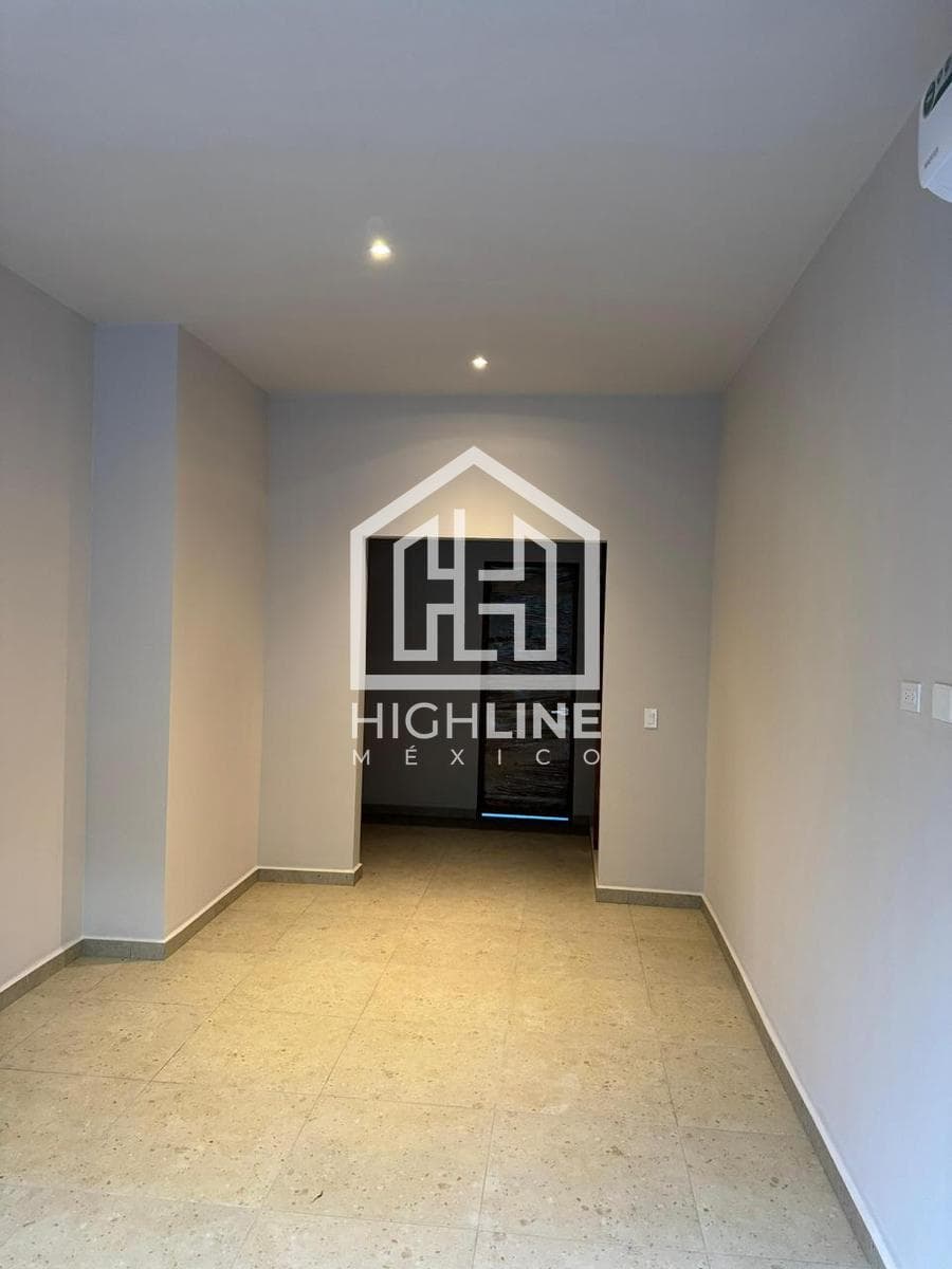 ÚLTIMA CASA EN VENTA!! 3 RECÁMARAS ,TERRAZA Y ALBERCA PRIVADA. PLAYA DEL CARMEN. ENTREGA INMEDIATA.