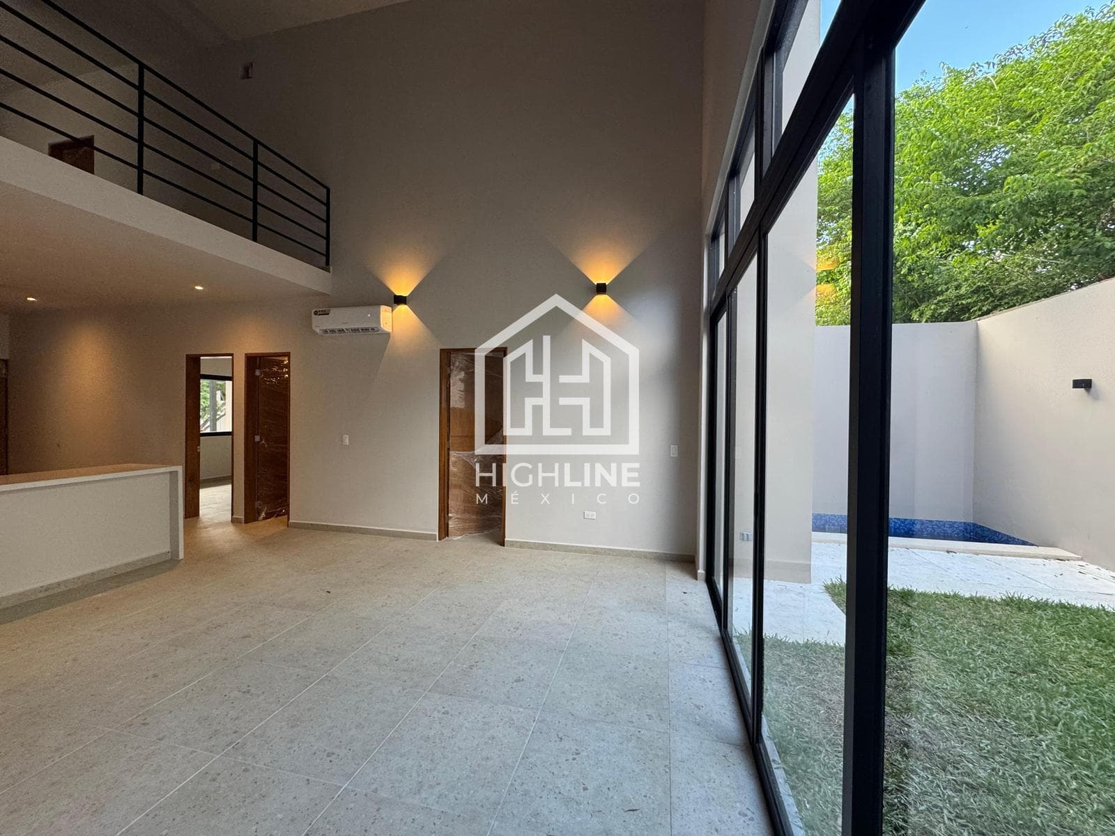 LAST HOME FOR SALE!! 3 BEDROOMS, TERRACE, AND PRIVATE POOL. PLAYA DEL CARMEN. READY TO MOVE IN IMMEDIATELY.