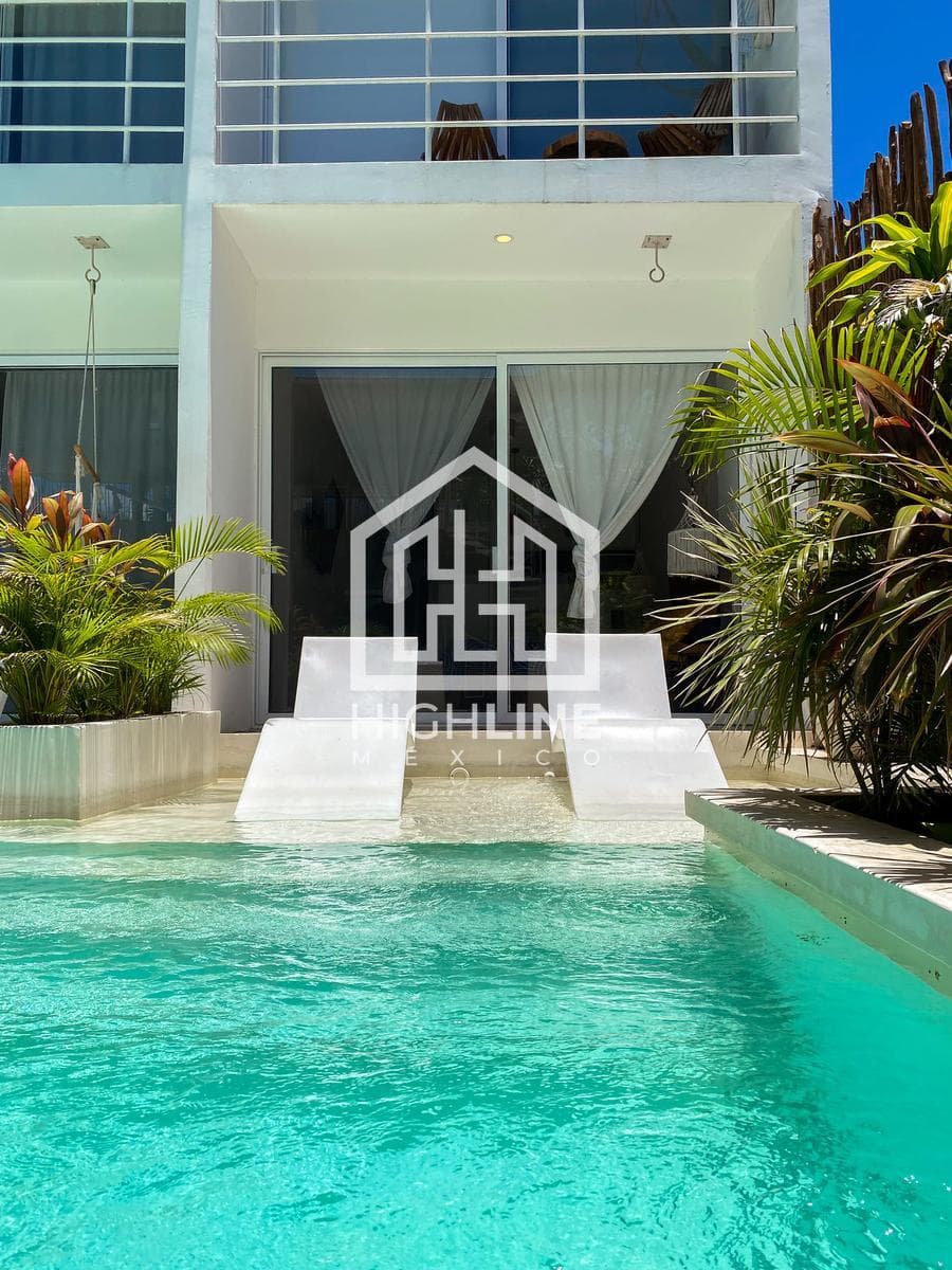 PENTHOUSE APARTMENT FOR SALE in Tulum, private pool, near the ocean
