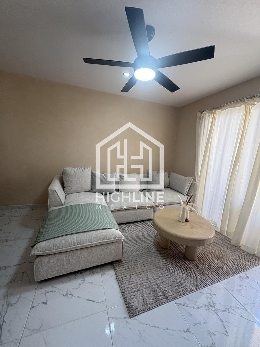 Departamento de 2 recámaras, VENTA, PLUSVALIA, RETORNOS ALTOS. SOBRE AVENIDA 38 AMENIDADES DE LUJO