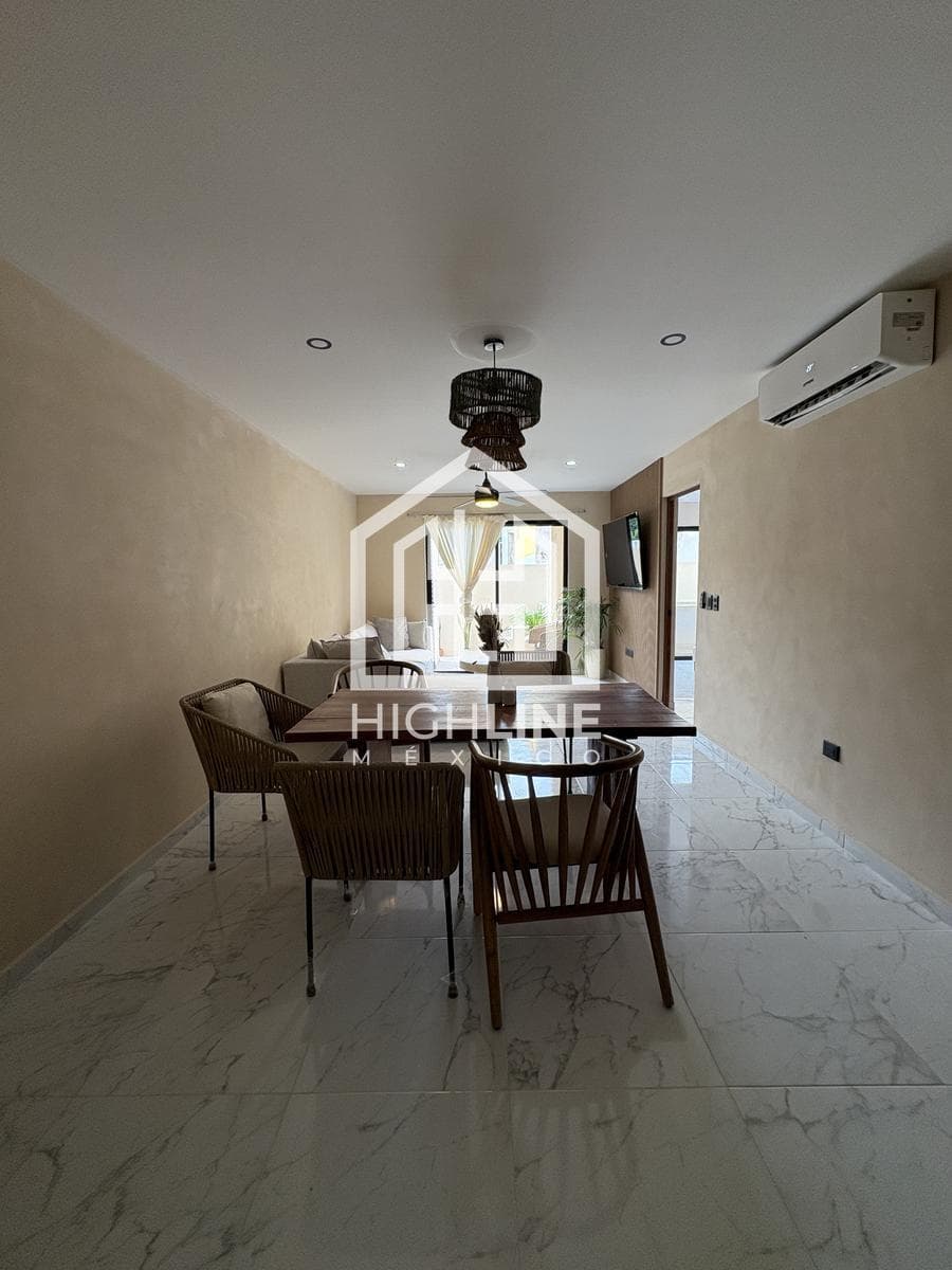 Departamento de 2 recámaras, VENTA, PLUSVALIA, RETORNOS ALTOS. SOBRE AVENIDA 38 AMENIDADES DE LUJO