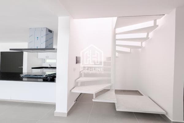 Venta Departamento con Roof Top privado, entrega Inmediata!
