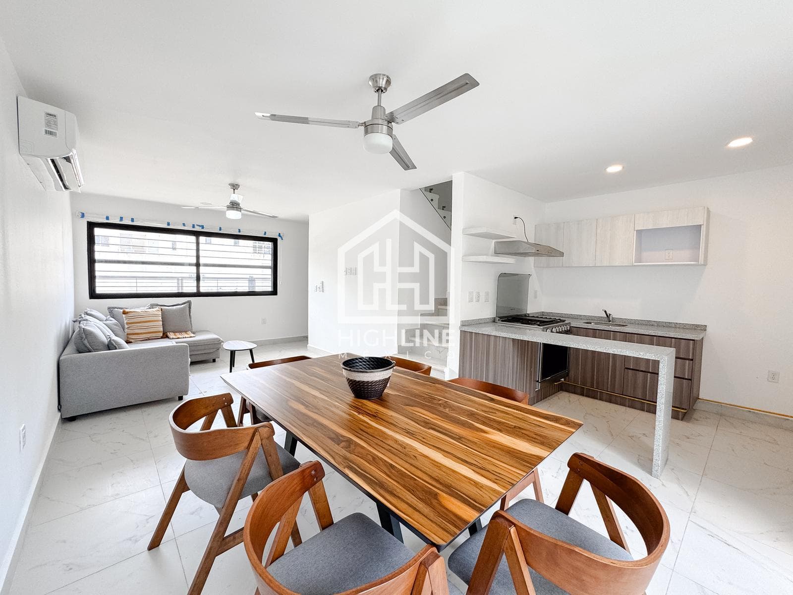 House for sale, Tulum, 3 bedrooms, 3 1/2 bathrooms, terrace