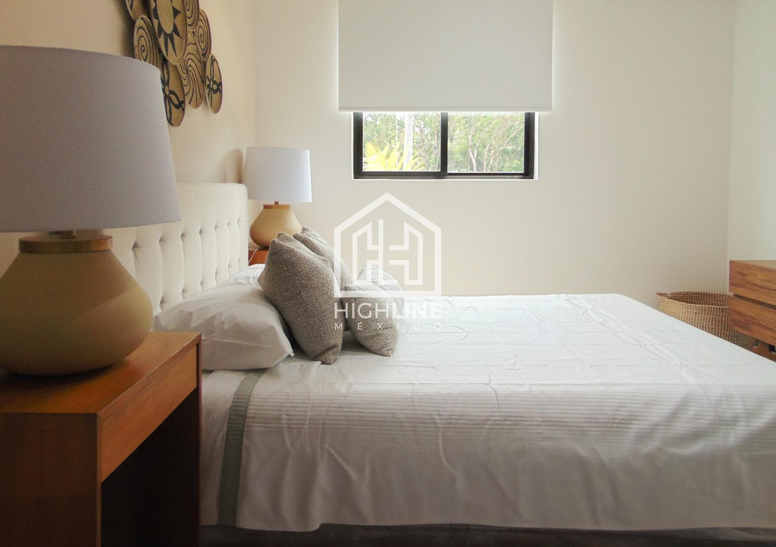 3-BEDROOM APARTMENT FOR SALE WITH A POOL IN PLAYA DEL CARMEN