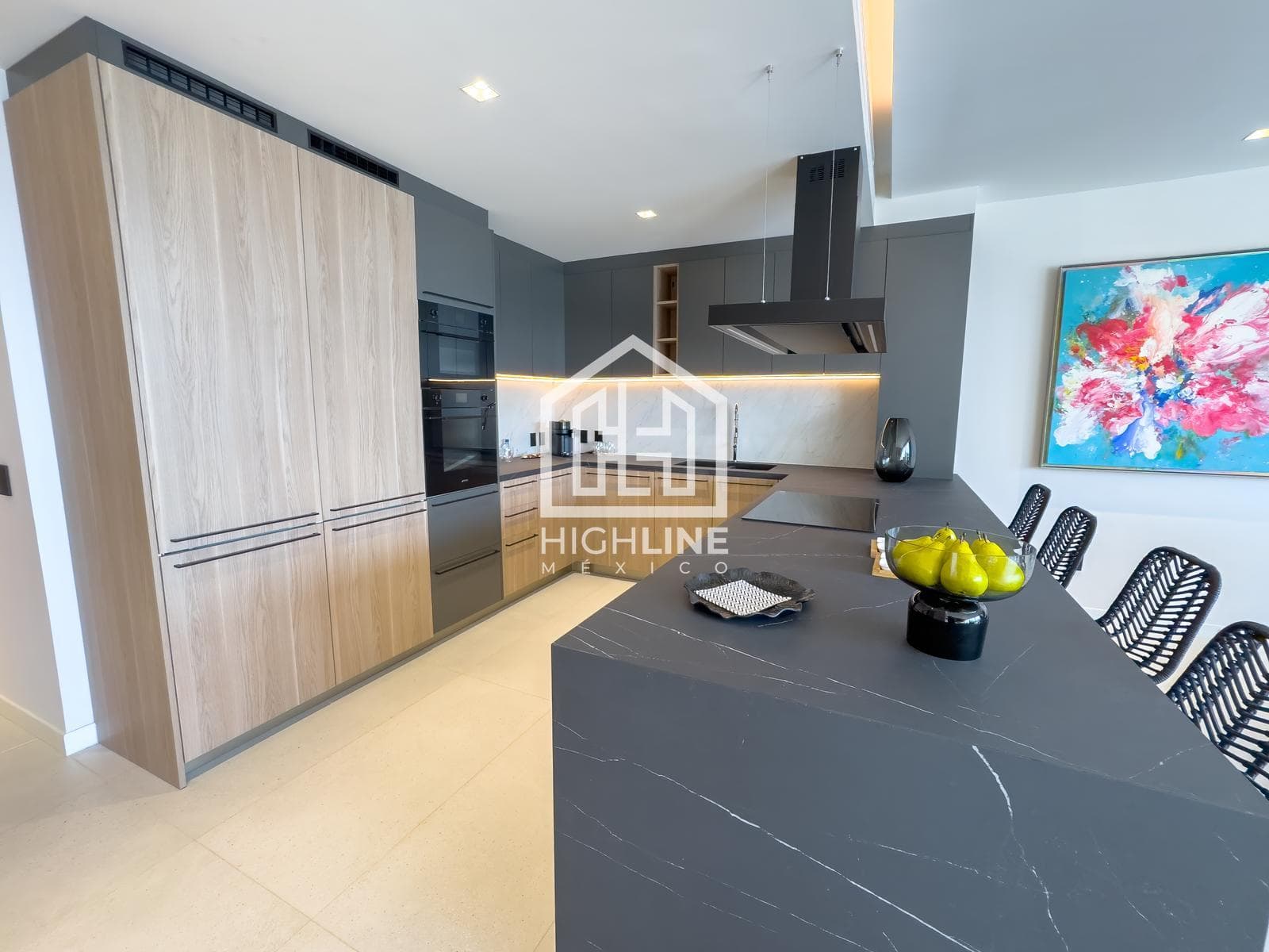 Apartment for SALE in Playa del Carmen, 2 bedrooms, exclusive neighborhood, with a pool