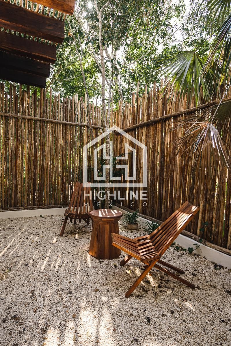 HOUSE LOCATED IN TULUM, 5 MINUTES FROM THE BEACH