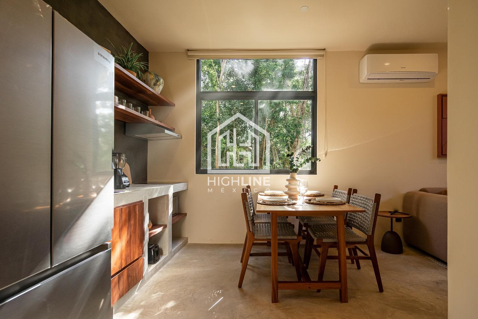 HOUSE LOCATED IN TULUM, 5 MINUTES FROM THE BEACH