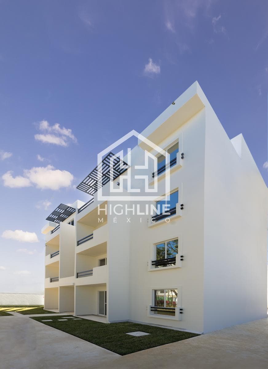 APARTMENT FOR SALE IN PLAYA DEL CARMEN: 2 BEDROOMS, POOL, GREAT OPPORTUNITY