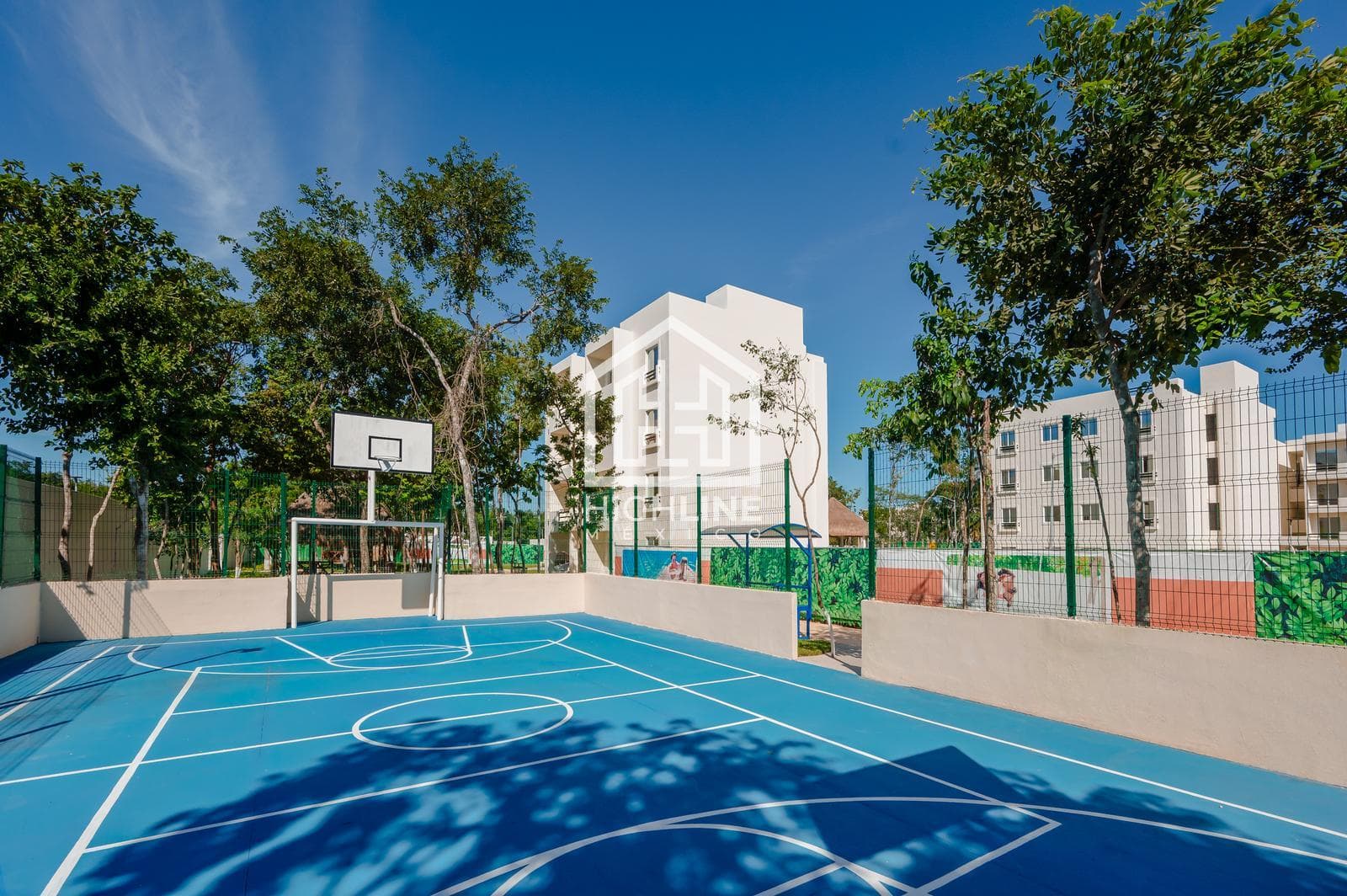 APARTMENT FOR SALE IN PLAYA DEL CARMEN: 2 BEDROOMS, POOL, GREAT OPPORTUNITY