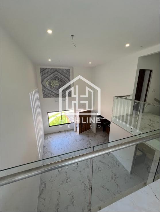HOUSE FOR SALE IN CANCUN, RESIDENCIAL RIO—3 BEDROOMS