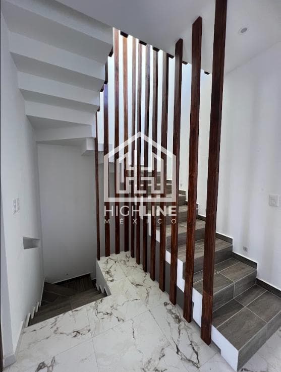 HOUSE FOR SALE IN CANCUN, RESIDENCIAL RIO—3 BEDROOMS