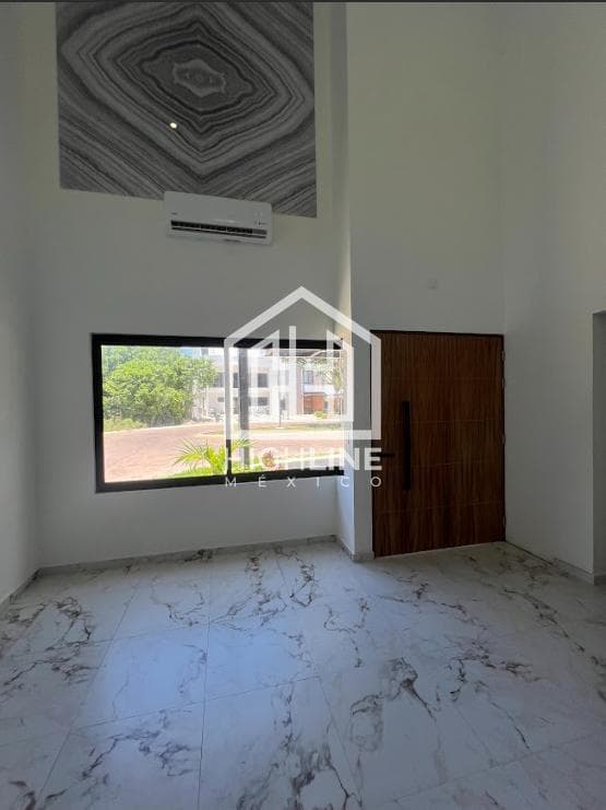 HOUSE FOR SALE IN CANCUN, RESIDENCIAL RIO—3 BEDROOMS