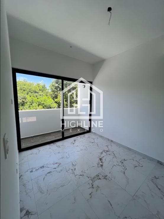 HOUSE FOR SALE IN CANCUN, RESIDENCIAL RIO—3 BEDROOMS