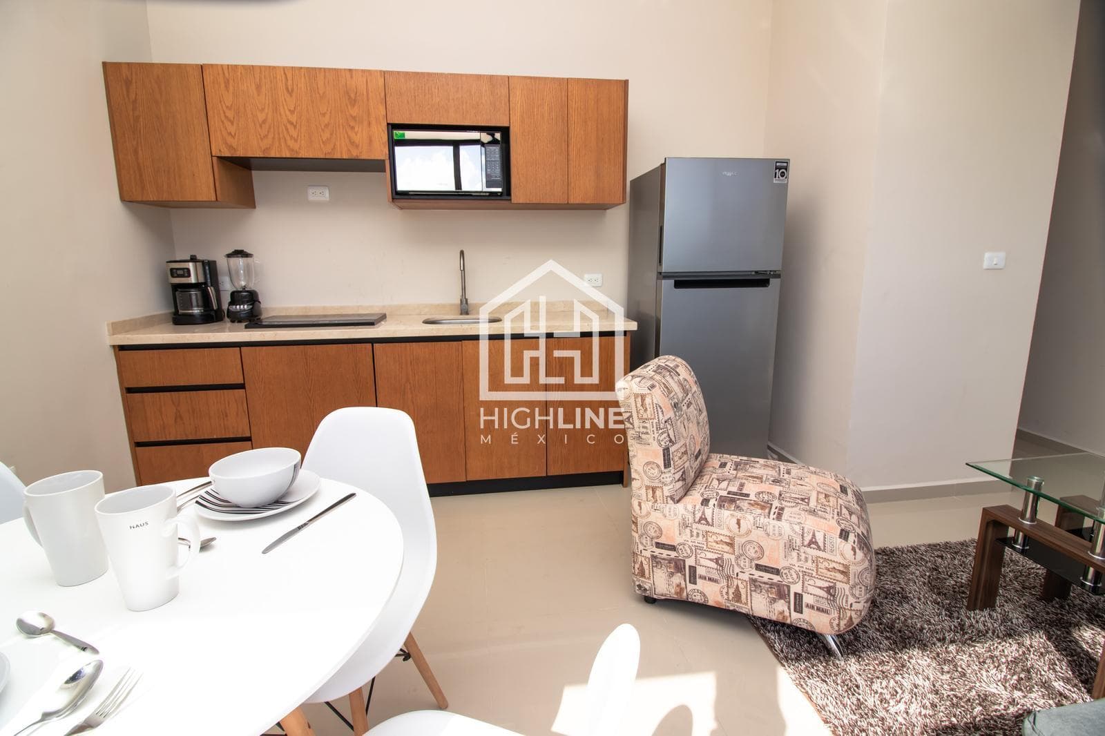 ONE-BEDROOM APARTMENT FOR SALE IN PLAYA DEL CARMEN