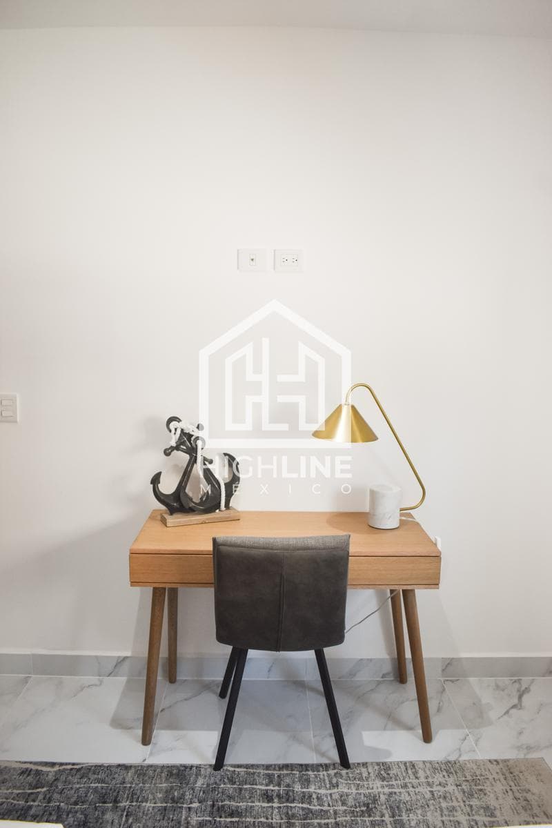 2-BEDROOM APARTMENT FOR SALE IN CANCUN, SOUTH AREA—AVAILABLE IMMEDIATELY