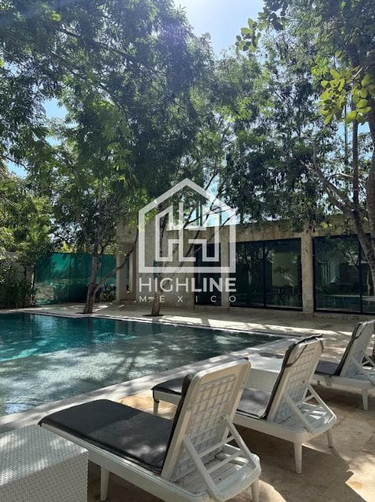 3-BEDROOM HOUSE FOR SALE WITH PRIVATE ROOFTOP, AVAILABLE IMMEDIATELY