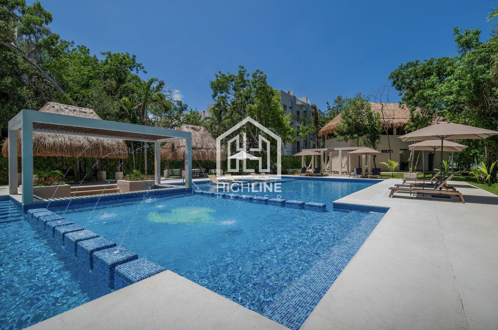 Departamento en venta en Puerto Morelos de 2 habitaciones a 10 minutos de la playa