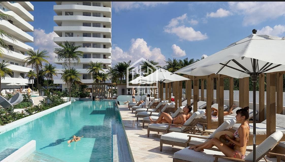 Apartment for Sale in Downtown Cancun with a View of the Lagoon