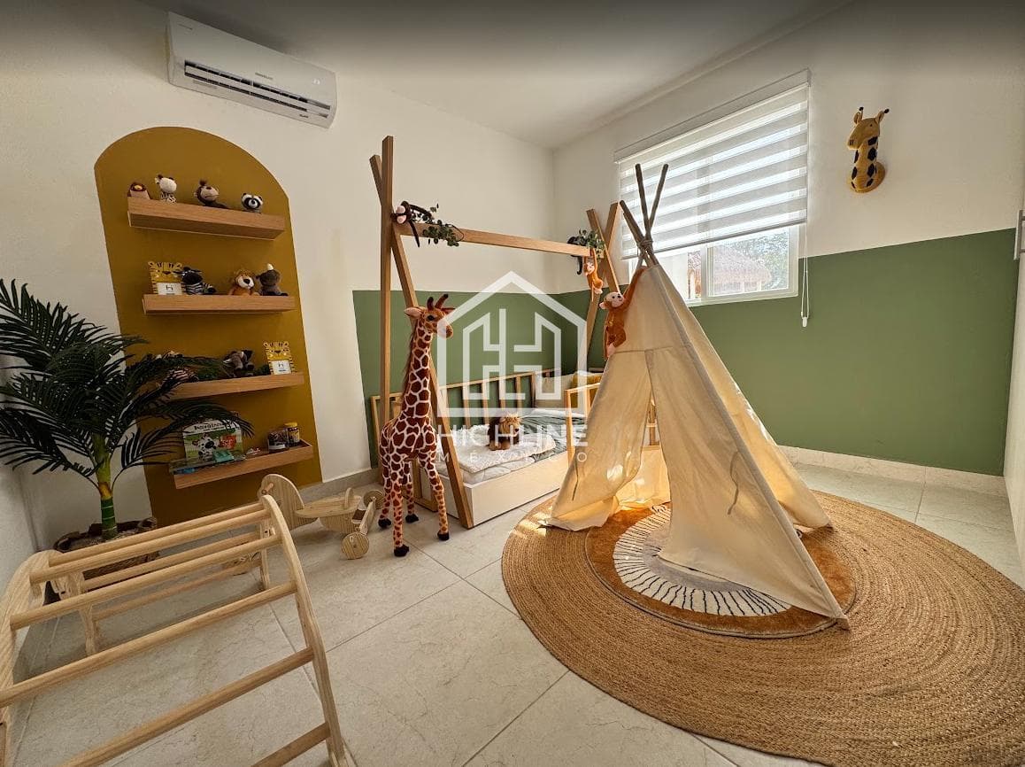 2-Bedroom Apartment in Playa del Carmen—Available Now