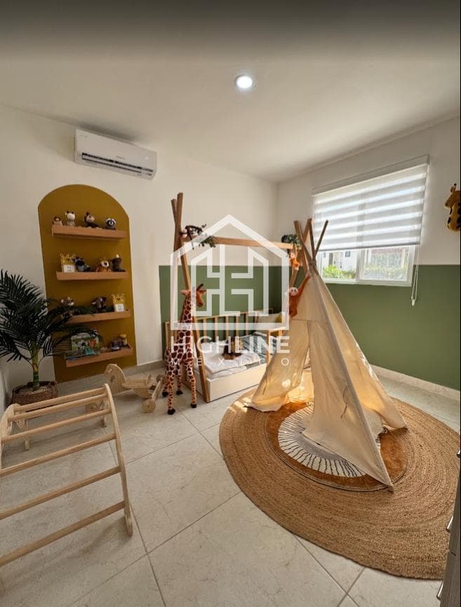 2-Bedroom Apartment in Playa del Carmen—Available Now
