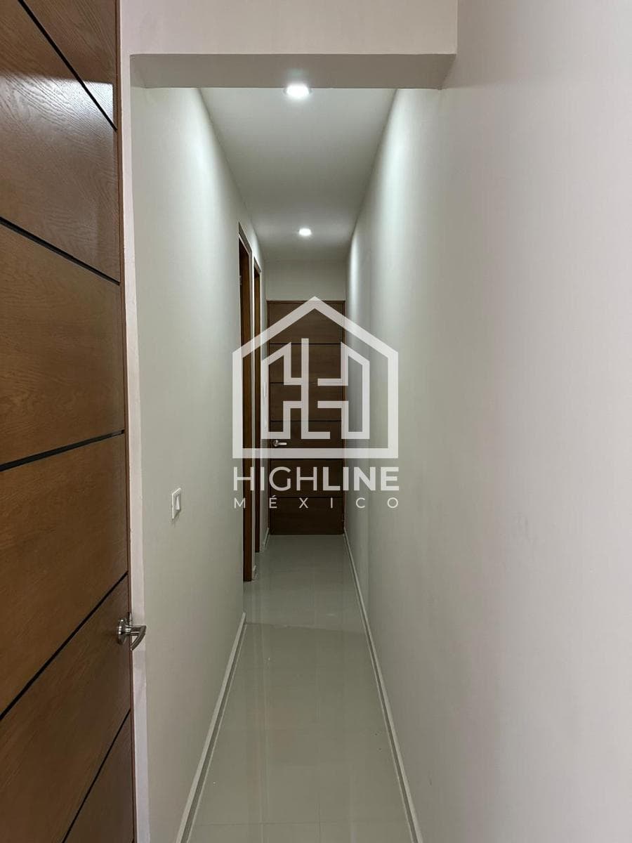 1-Bedroom, 1-Bathroom Furnished Apartment for Sale in Playa del Carmen, 6 Blocks from the Ocean