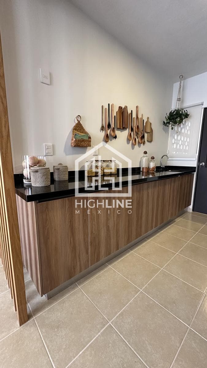 3-Bedroom Apartment in Playa del Carmen—Available Now