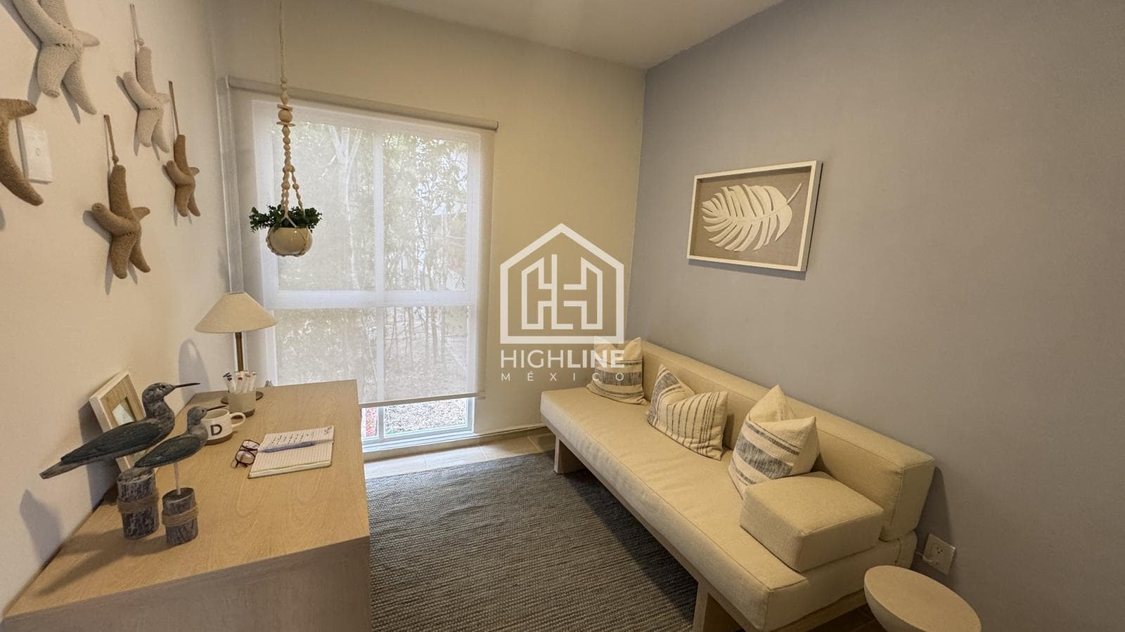 3-Bedroom Apartment in Playa del Carmen—Available Now