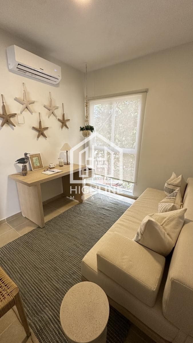 3-Bedroom Apartment in Playa del Carmen—Available Now