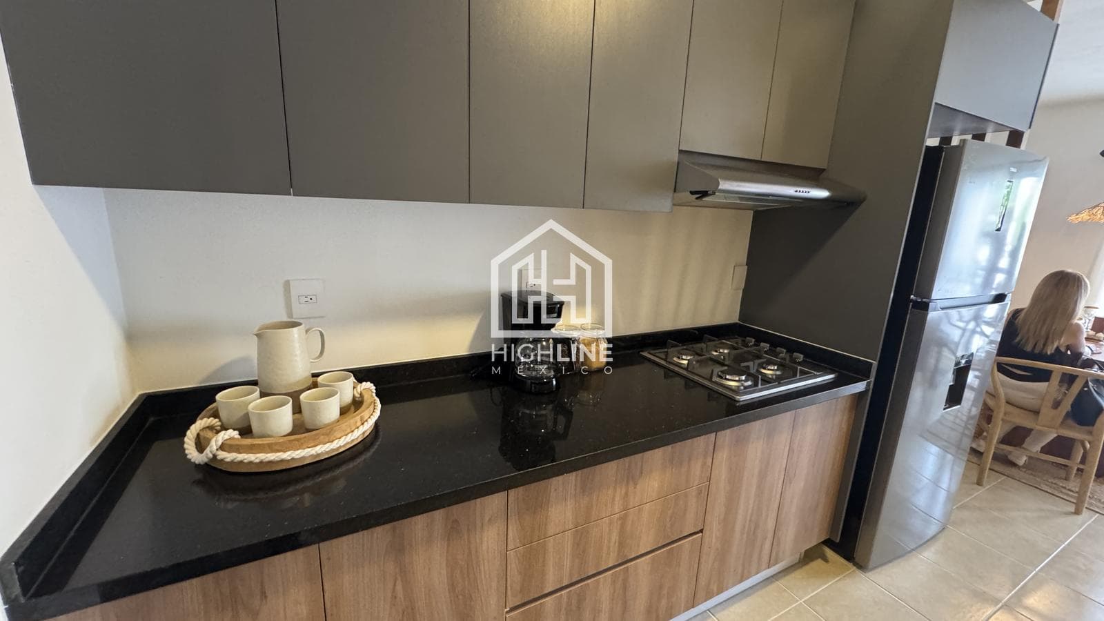 3-Bedroom Apartment in Playa del Carmen—Available Now